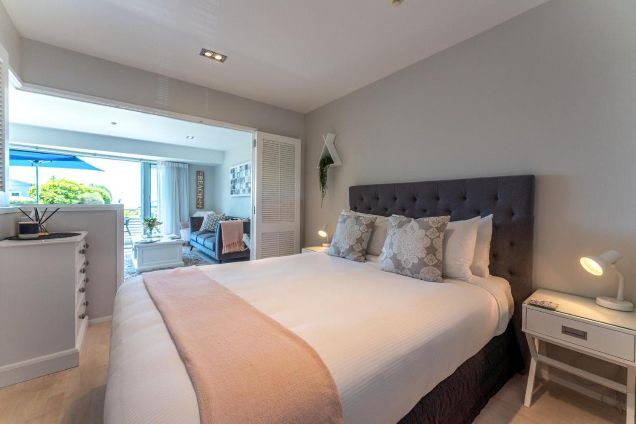 Oneroa Bay Villas Экстерьер фото