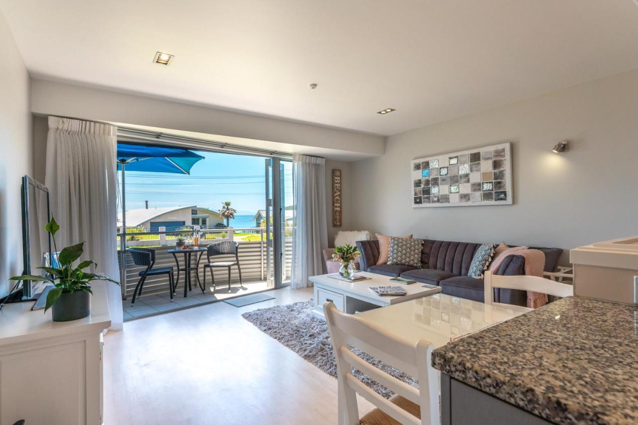 Oneroa Bay Villas Экстерьер фото