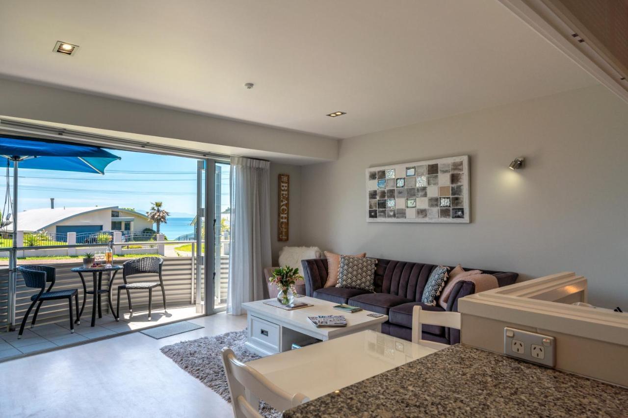 Oneroa Bay Villas Экстерьер фото